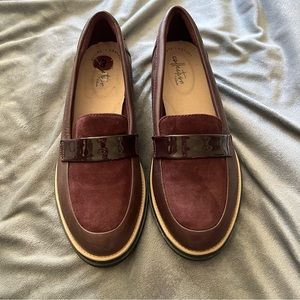 Collections by Clark’s women’s loafer